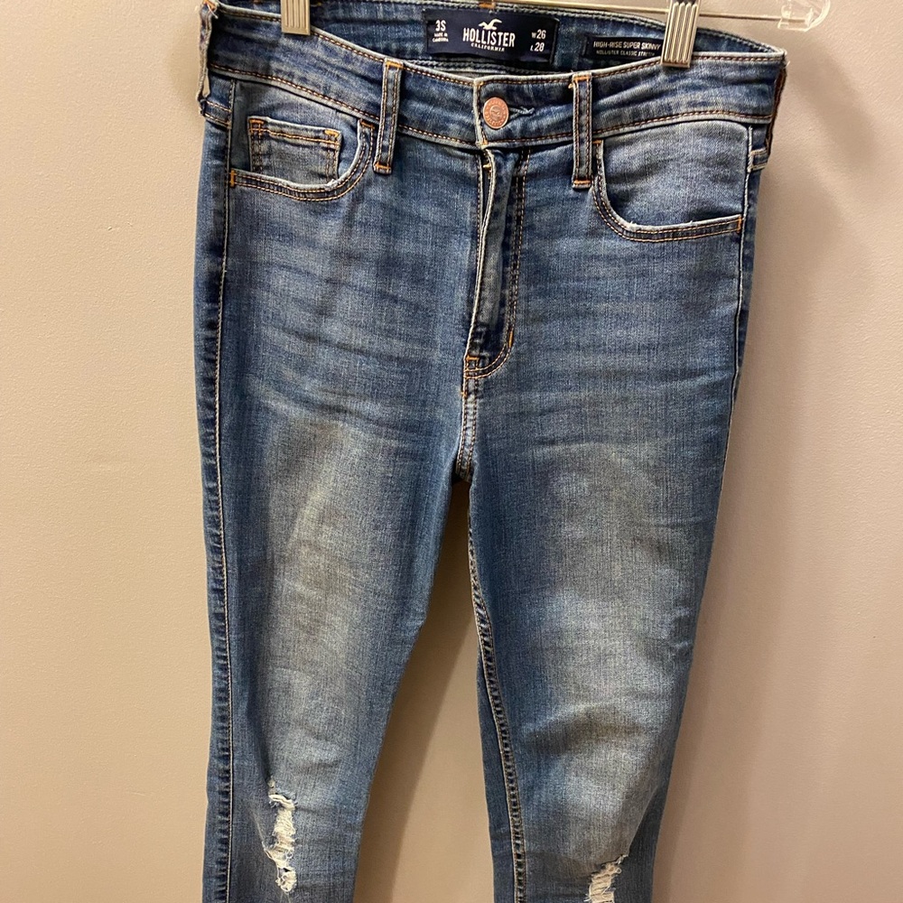 Hollister High rise super skinny Classic stretch size 3S. W26 L28